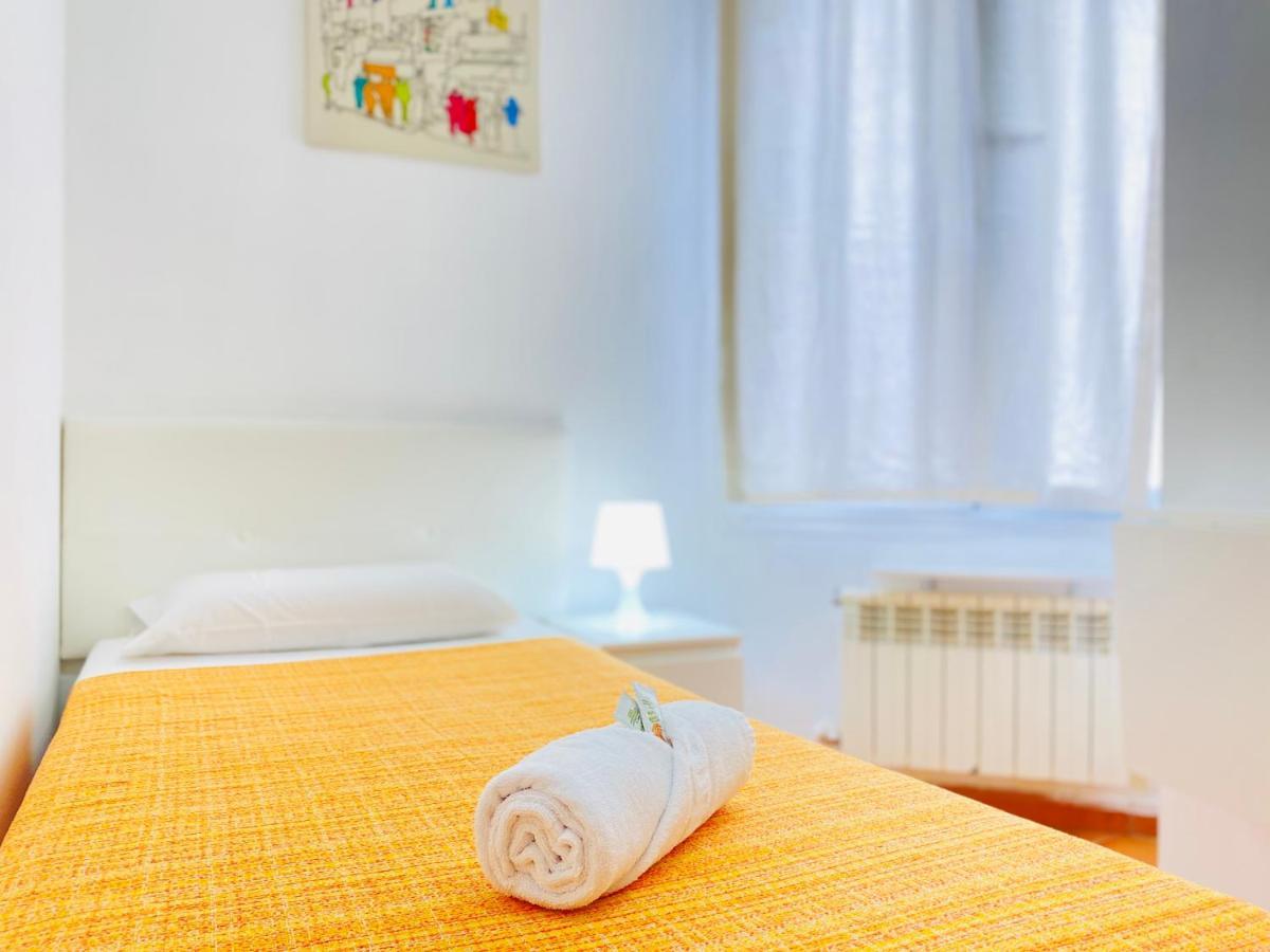 Ch Rayuela Hotell Madrid Exteriör bild